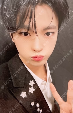 Steady HOODIE VEST YUSHI photocard image