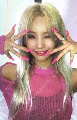 Windy APPLEMUSIC SOYEON photocard image