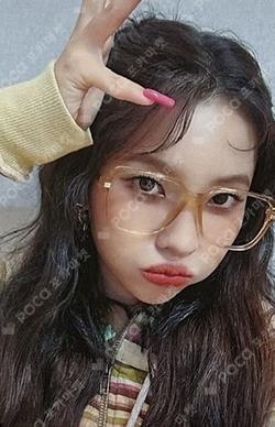 I feel MOKKET SHOP LUCKY DRAW SOYEON photocard image