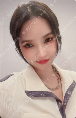 I feel IDOL STORE SOYEON photocard image