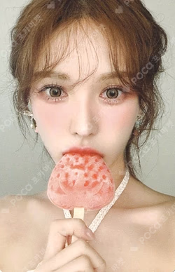 2025 SEASON'S GREETINGS PHOTO PACK