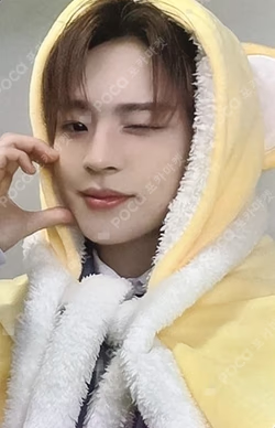 Part.1 ONF:MY IDENTITY JUMP UP POP-UP STORE LUCKY DRAW