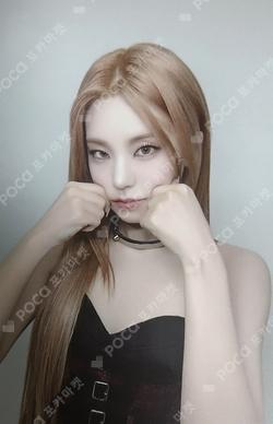 ITZY 2ND WORLD TOUR [BORN TO BE] in SEOUL DVD&Blu-ray PRE-ORDER YEJI photocard image