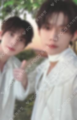 TOMORROW X TOGETHER WORLD TOUR ACT : PROMISE S/S T-SHIRT Unit photocard image