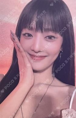 HEAT Target Exclusive MINNIE photocard image