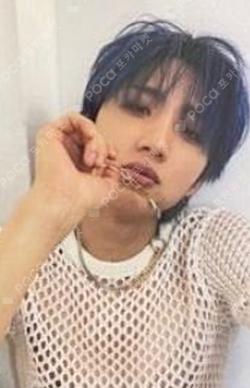 Universe : The Black Hall Upside ver. HUI photocard image