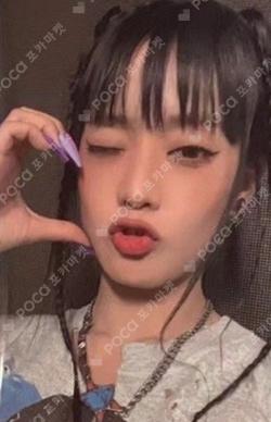 HEAT Amazon Exclusive MINNIE photocard image