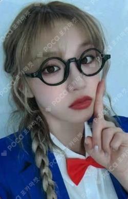 YUQ1 StarRiver LUCKY DRAW YUQI photocard image