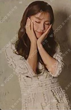 I burn DMC MUSIC MIYEON photocard image