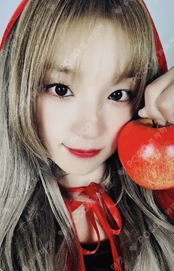 YUQ1 APPLEMUSIC YUQI photocard image