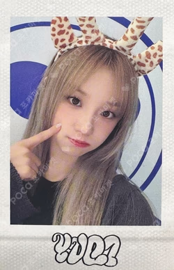 YUQ1 POLAROID PHOTO CARD SET