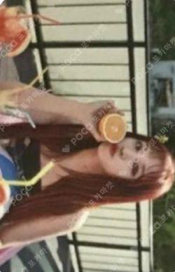 DUMDi DUMDi FANSIGN WINNER YUQI photocard image