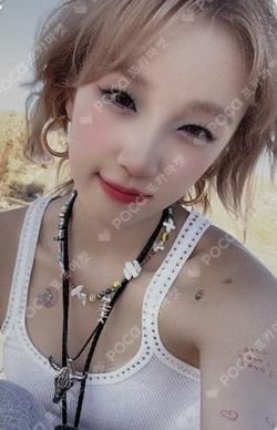 YUQ1 APPLEMUSIC LUCKY DRAW YUQI photocard image