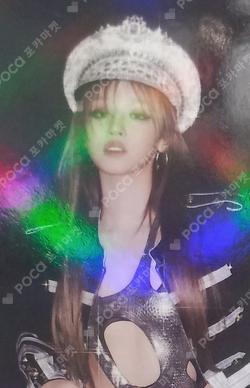 2 POCAALBUM Ver. WEVERSE YUQI photocard image