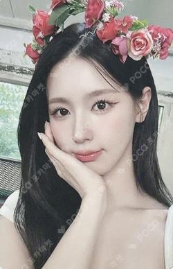 2 MAKESTAR MIYEON photocard image