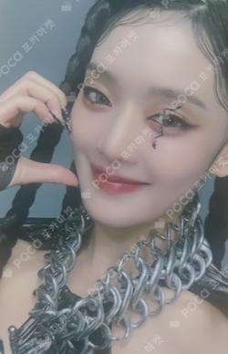 2 IDOUSTAGE MINNIE photocard image