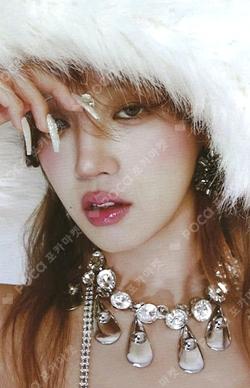 LINE FRIENDS (G)I-DLE Super Lady POP-UP Photo Card Set 1 VER. YUQI photocard image