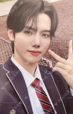 BEYOND OUR MEMORIES in NY MINHEE photocard image