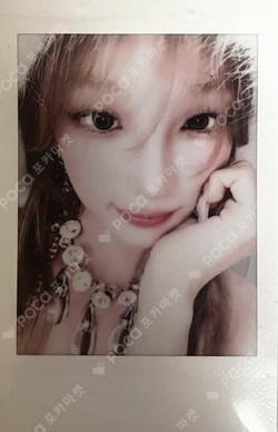 2 TOWER RECORDS YUQI photocard image
