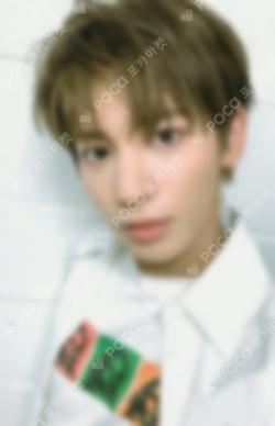 The Dream Chapter: MAGIC PAPER FRAME TAEHYUN photocard image