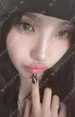 2 Target Exclusive SOYEON photocard image