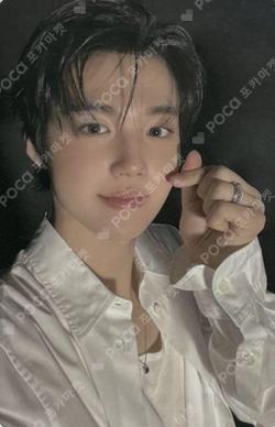 PLEASURE TOWER RECORDS DOYOUNG photocard image