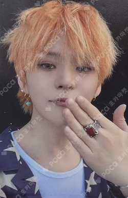 PLEASURE YELLOW/GREEN VER. KTOWN4U POP-UP STORE 럭키드로우