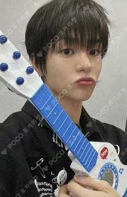 PLEASURE YG SELECT JIHOON photocard image