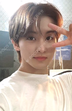 2024 NCT 127 8th ANNIVERSARY FANMEETING 8ECRET INVITATION T-SHIRT SET MARK photocard image