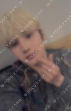 TXT HUENINGKAI photocard image