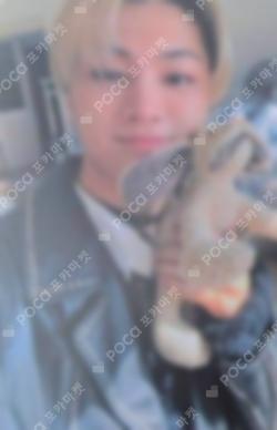 BORDER : CARNIVAL M2U LUCKY DRAW JAY photocard image