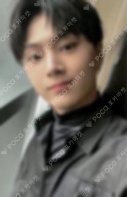 BORDER : Hakanai WEVERSE JAPAN/UNIVERSAL LUCKY DRAW JAY photocard image