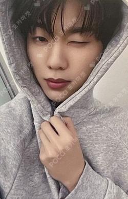 HOT MESS MAKESTAR LEEJEONGHYEON photocard image