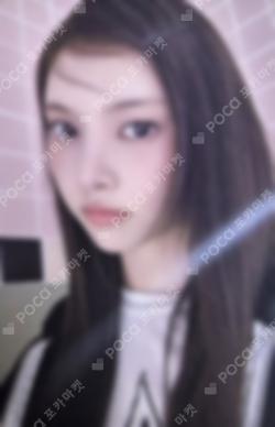 I'LL LIKE YOU IDOUSTAGE YUNAH photocard image