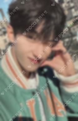 SPILL THE FEELS YIZHIYU DK photocard image