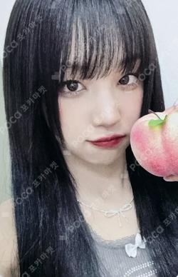 I SWAY EVERLINE LUCKY DRAW YUQI photocard image