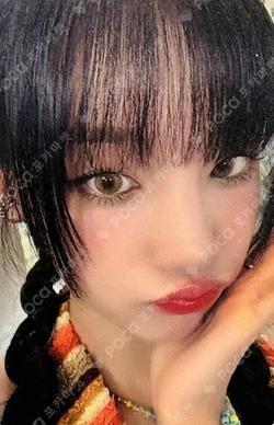 I SWAY WEVERSE YUQI photocard image