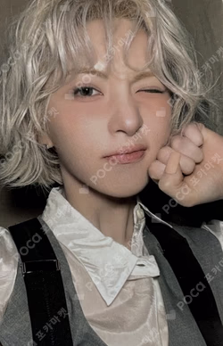 Fe3O4: FORWARD — MMU: The Beginning of Voyage POP-UP STORE SPECIAL TRADING CARD