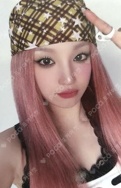 Qrsessed YUQI photocard image