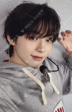 Flip it, Kick it! APPLEMUSIC LUCKY DRAW Keiju photocard image