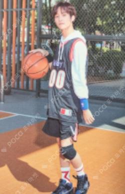 2020 WayV SEASON'S GREETINGS HOTTRACKS CHINA YANGYANG photocard image