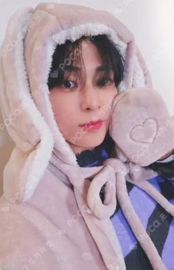 Interview X MAKESTAR XIUMIN photocard image