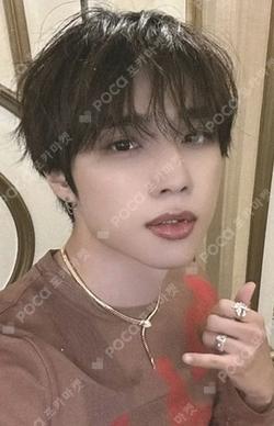 Unexpected WEVERSE SUNWOO photocard image