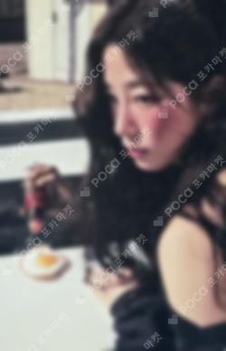 HOT weverse albums ver. YES24 KAZUHA photocard image