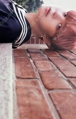 ATEEZ YUNHO photocard image