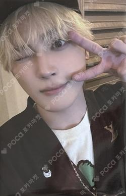 Unexpected WEVERSE JU HAKNYEON photocard image