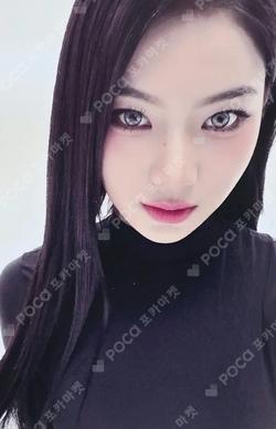 [S] BORN VER. ISA photocard image