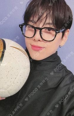 The Feelings MAKESTAR