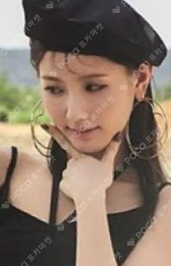 Uh-Oh PHOTOBOOK MIYEON photocard image