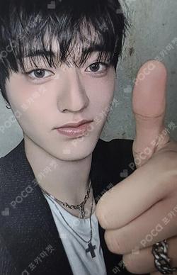 PLEASURE TREASURE TRADING PHOTOCARD HARUTO photocard image